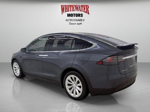 2017 Tesla Model X 75D