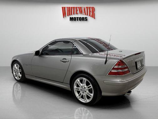 2004 Mercedes-Benz SLK-Class SLK230 Kompressor