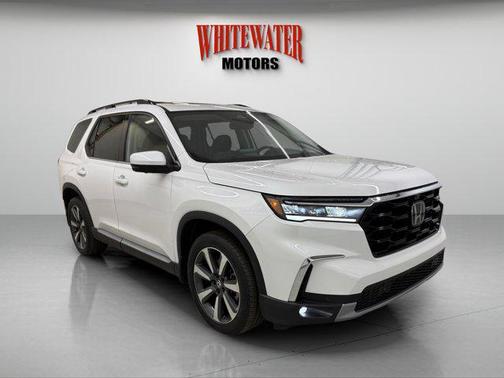 2023 Honda Pilot AWD Elite
