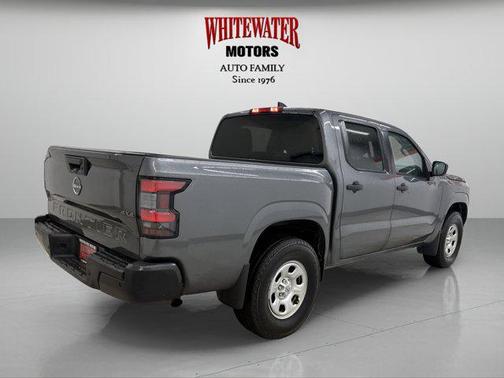 2022 Nissan Frontier S