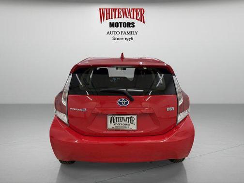 2016 Toyota Prius c One