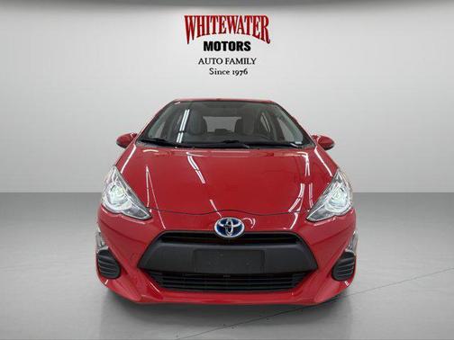 2016 Toyota Prius c One