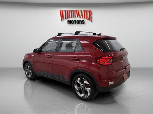 2022 Hyundai VENUE Limited