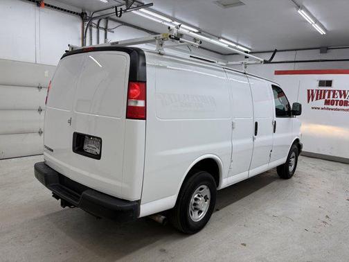 2021 Chevrolet Express 2500 RWD 2500 Regular Wheelbase WT