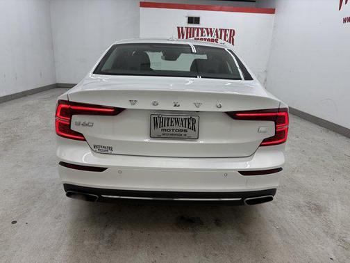 2021 Volvo S60 Recharge Plug-In Hybrid T8 Inscription