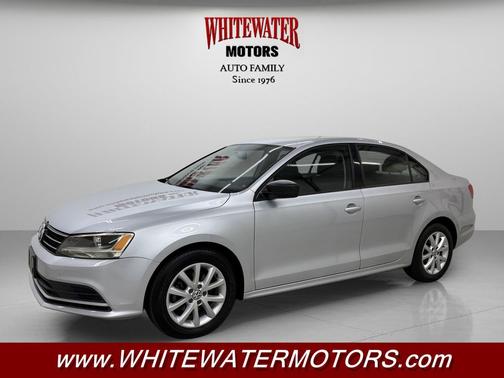 Platinum Gray Metallic 2015 Volkswagen Jetta Man SE