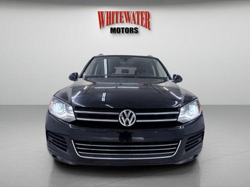 2012 Volkswagen Touareg VR6 Lux