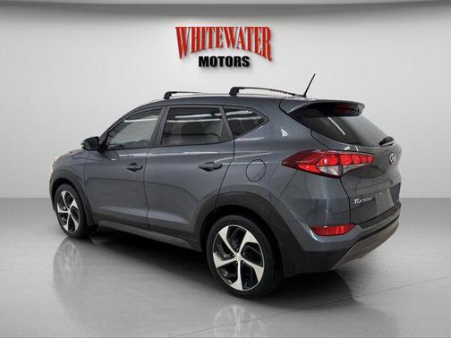2016 Hyundai TUCSON Sport