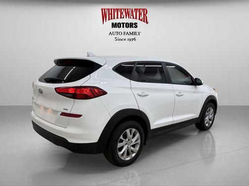 White Pearl 2019 Hyundai TUCSON SE