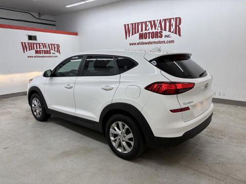 White Pearl 2019 Hyundai TUCSON SE
