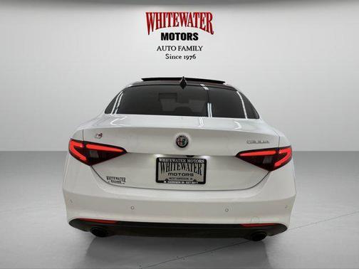 2022 Alfa Romeo Giulia Ti