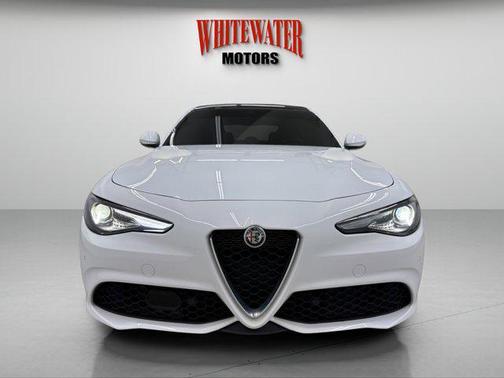 2022 Alfa Romeo Giulia Ti