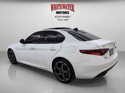 2022 Alfa Romeo Giulia Ti