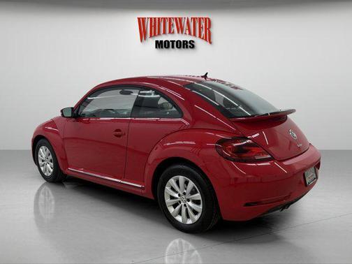 2019 Volkswagen Beetle 2.0T S