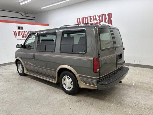1996 Chevrolet Astro Base