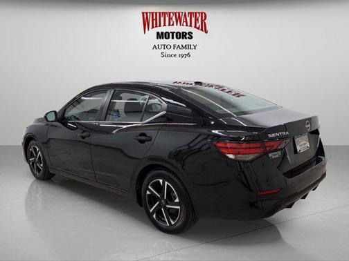 Super Black 2024 Nissan Sentra SV