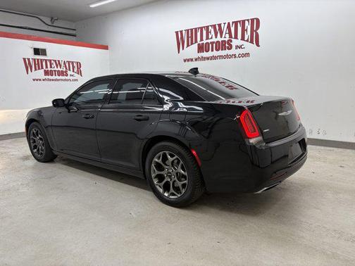 2015 Chrysler 300 S