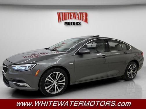 2018 Buick Regal Sportback Essence
