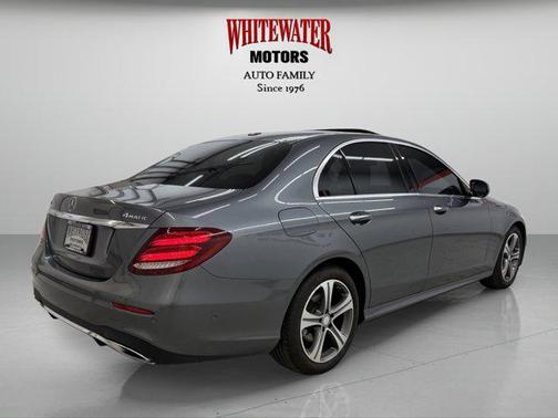 2017 Mercedes-Benz E-Class 4MATIC