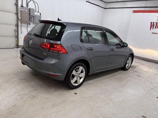 2017 Volkswagen Golf TSI Wolfsburg Edition 4-Door