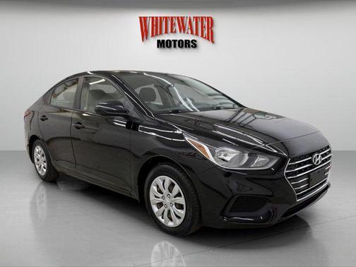 2020 Hyundai Accent SE