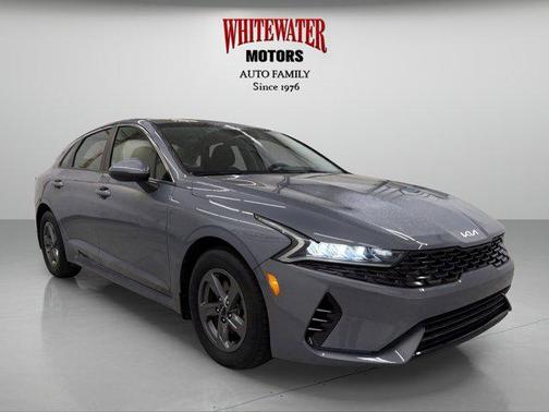 Everlasting Silver 2022 Kia K5 LX