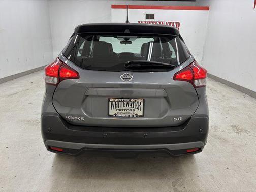 Gun Metallic 2020 Nissan Kicks SR