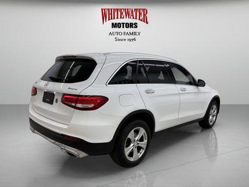 2017 Mercedes-Benz GLC 300 4MATIC