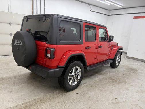 2021 Jeep Wrangler Unlimited Sahara