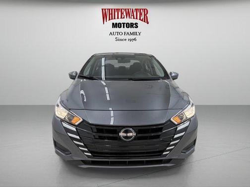 2023 Nissan Versa 1.6 SV