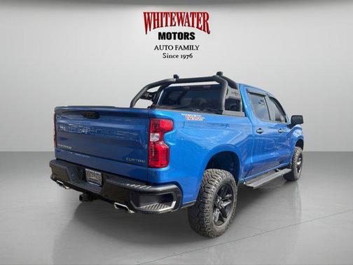 2022 Chevrolet Silverado 1500 Custom Trail Boss