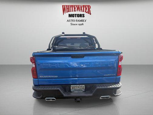 2022 Chevrolet Silverado 1500 Custom Trail Boss