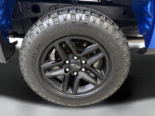 2022 Chevrolet Silverado 1500 Custom Trail Boss