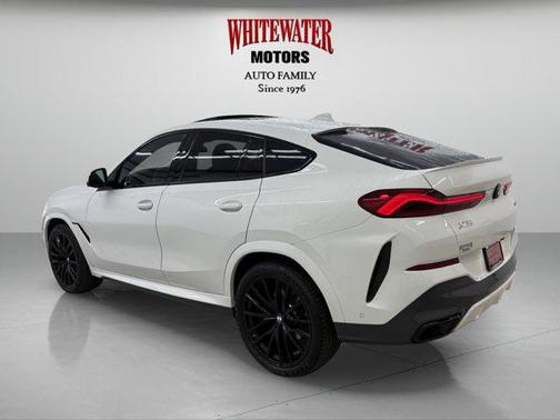 2022 BMW X6 xDrive40i