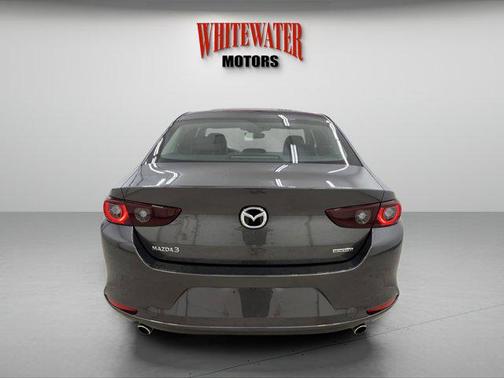 2022 Mazda Mazda3 FWD w/Preferred Package
