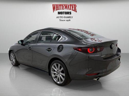 2022 Mazda Mazda3 FWD w/Preferred Package