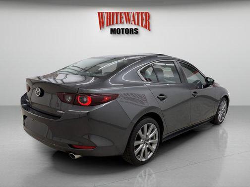 2022 Mazda Mazda3 FWD w/Preferred Package