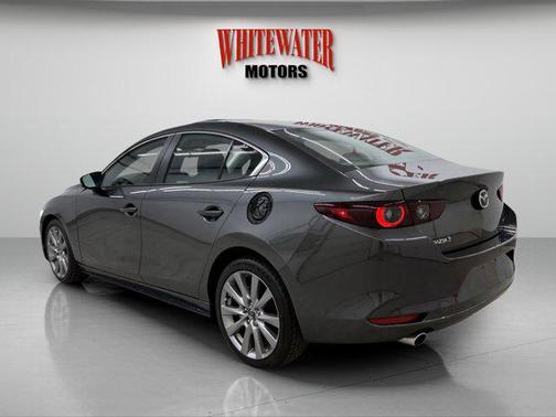 2022 Mazda Mazda3 FWD w/Preferred Package