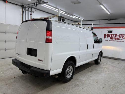 2023 GMC Savana 2500 Work Van