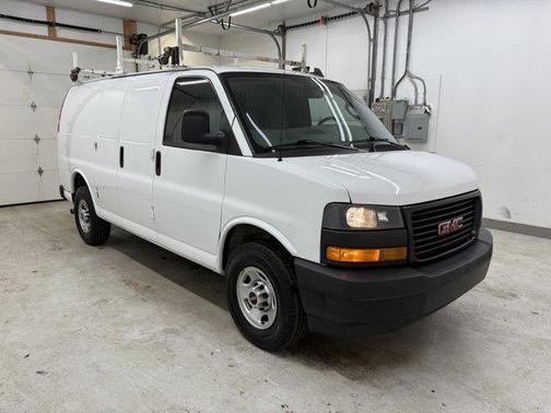 2023 GMC Savana 2500 Work Van