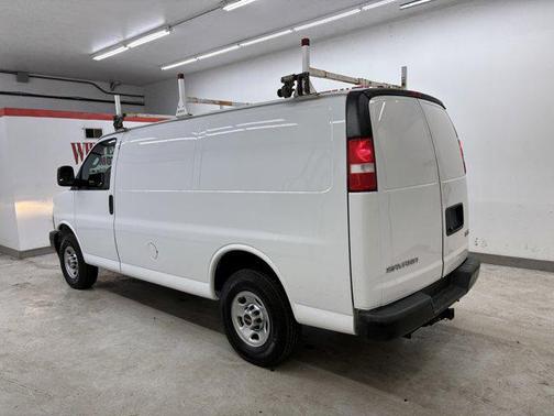 2023 GMC Savana 2500 Work Van