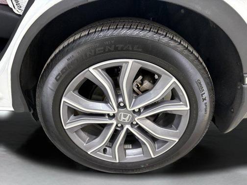 Platinum White Pearl 2022 Honda CR-V AWD Touring