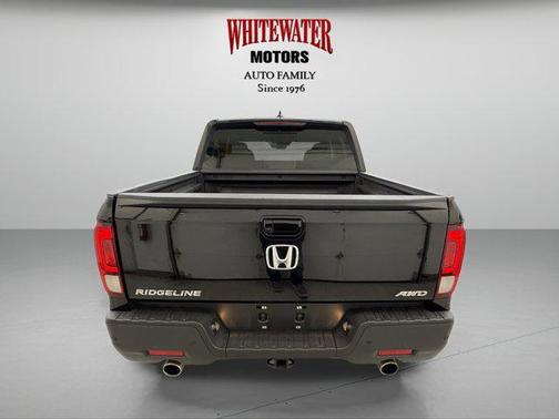 2023 Honda Ridgeline Black