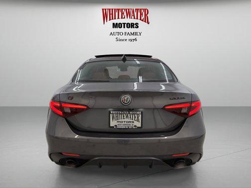 2019 Alfa Romeo Giulia Ti Sport