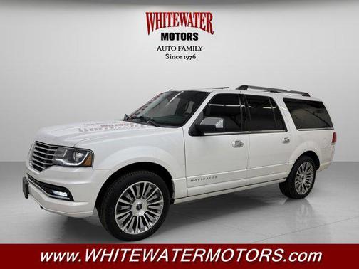 2015 Lincoln Navigator Base