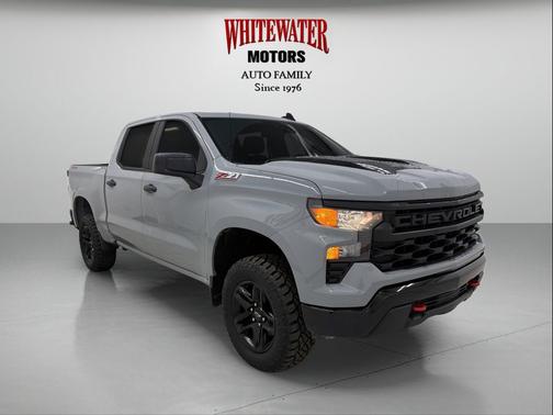 Slate Gray Metallic 2024 Chevrolet Silverado 1500 Custom Trail Boss