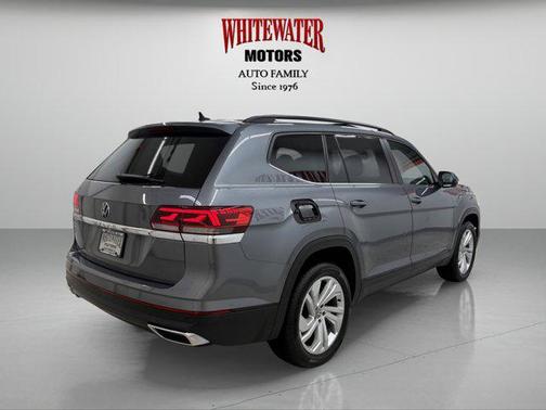 2022 Volkswagen Atlas 2.0T SE w/Technology