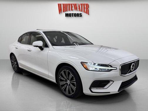 2021 Volvo S60 Recharge Plug-In Hybrid T8 Inscription