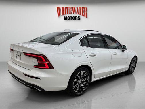 2021 Volvo S60 Recharge Plug-In Hybrid T8 Inscription