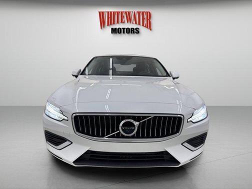 2021 Volvo S60 Recharge Plug-In Hybrid T8 Inscription